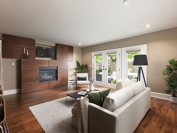 4th image of 850 E 10th Ave