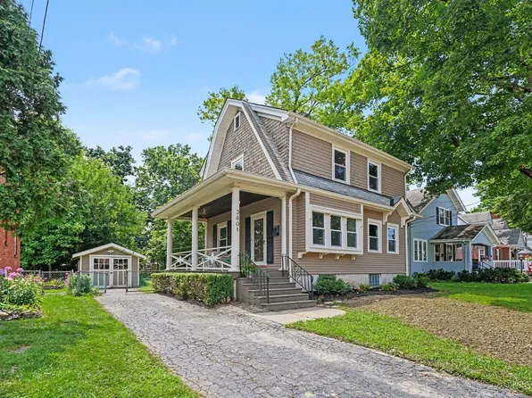 3801 S Berkley Cir, Cincinnati, OH 45236