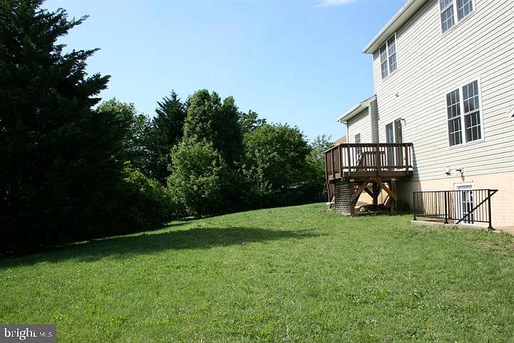 2nd image of 4 Rochelle Ct
