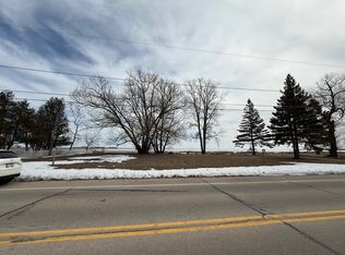 141 W Bay Shore St, Marinette, WI 54143