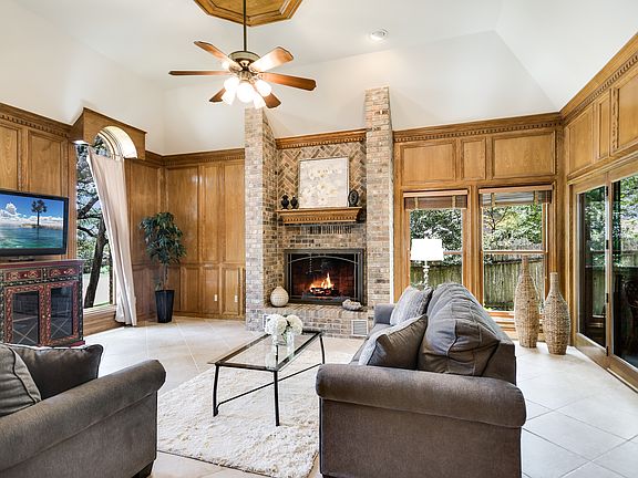 3rd image of 6903 Beauford Dr