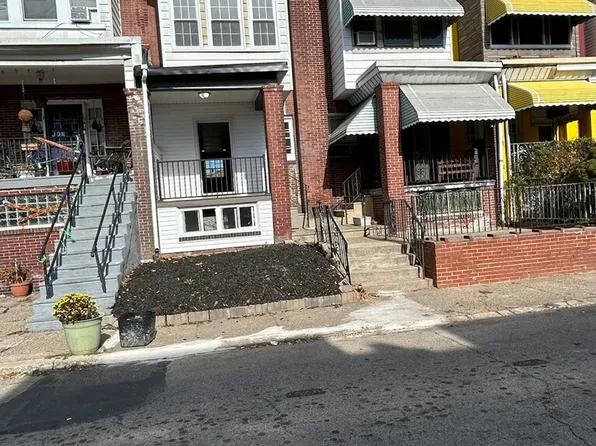 1945 W Carey St, Philadelphia, PA 19140
