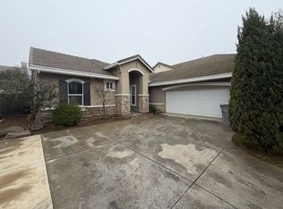 629 Stetson Dr, Oakdale, CA 95361