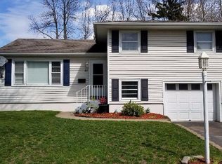 61 Leonard Ave, Plattsburgh, NY 12901