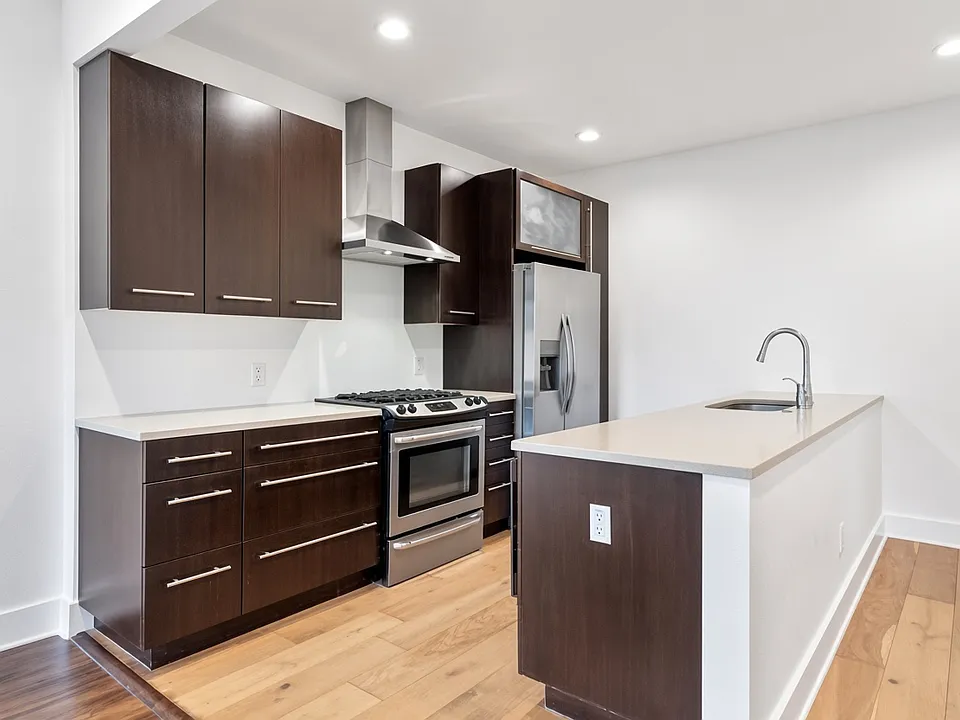 500 Capitol Dr