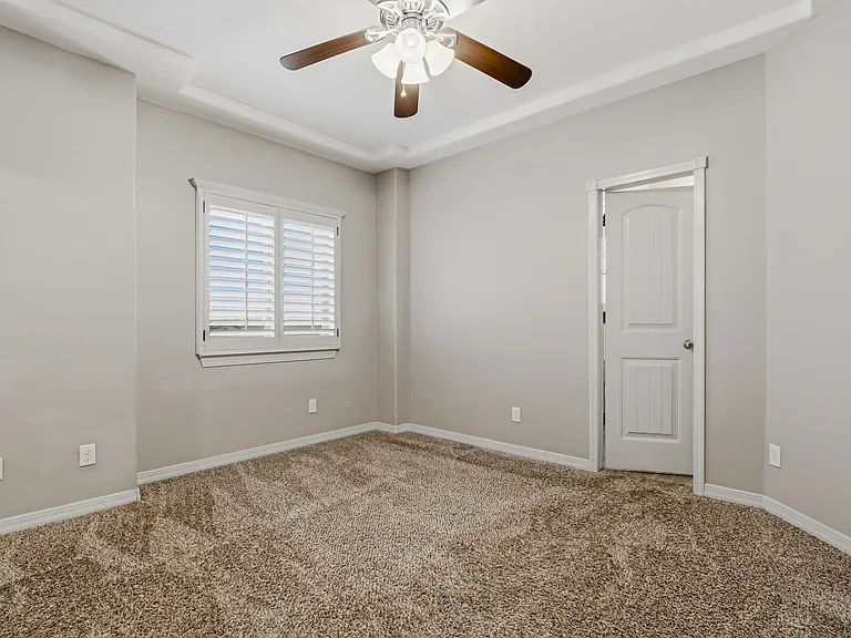 14293 Meadow Lake Ave — Photo 38