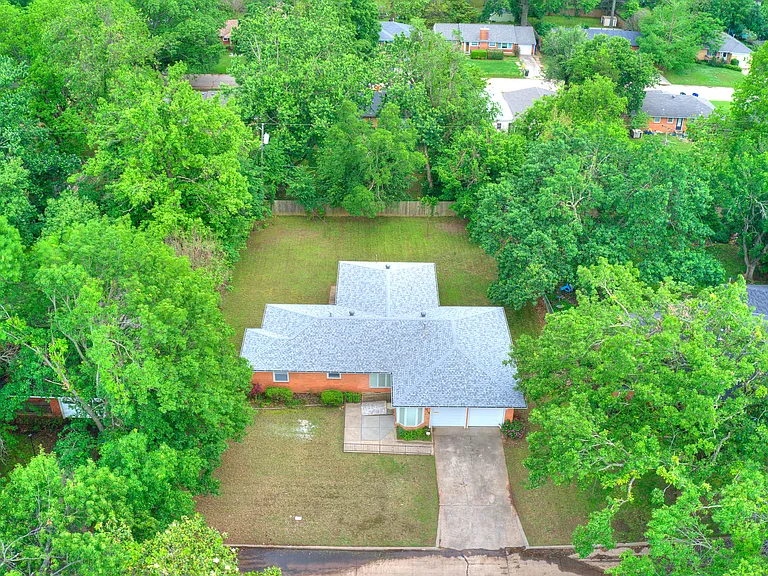 1214 Cruce St — Photo 32