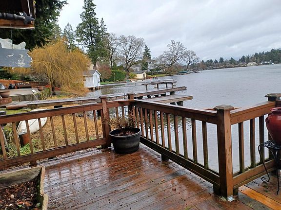 5th image of 8020 Mount Tacoma Dr SW