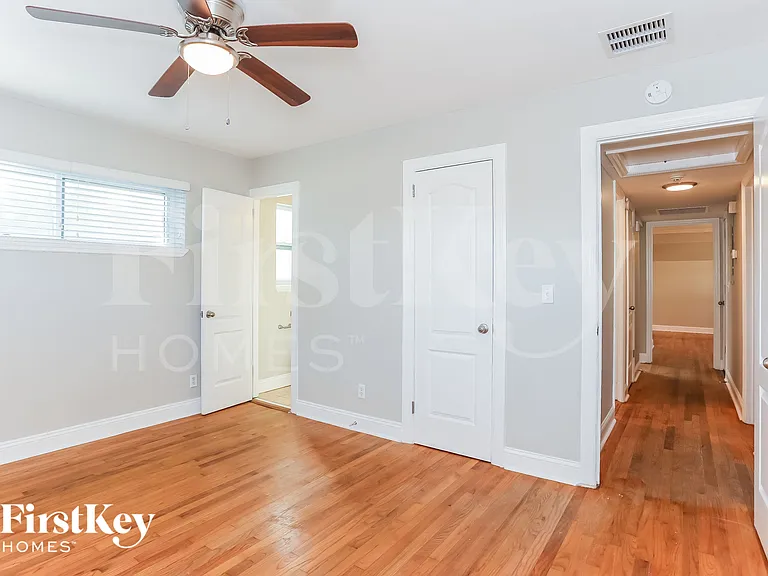 11338 Andrea Dr — Photo 7