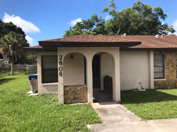 2806 46th Avenue Dr W, Bradenton, FL 34207