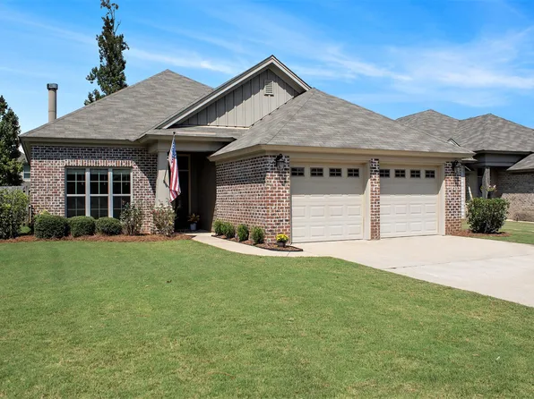 9121 White Poplar Cir, Pike Road, AL 36064