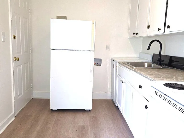 2835 Willow St #1 — Photo 2