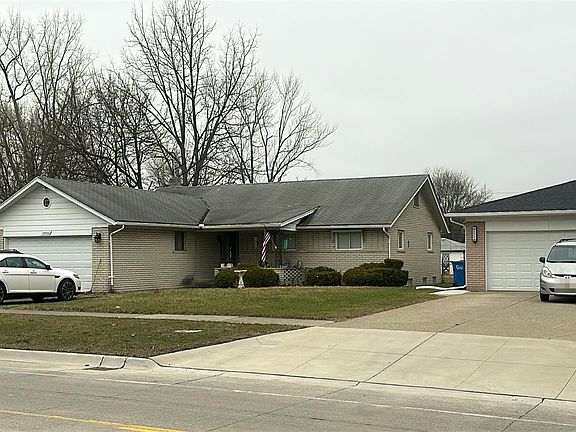 2nd image of 27203 Bunert Rd