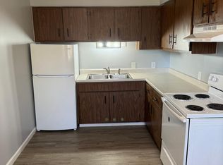 2828 N Elsie Ave APT 4, Davenport, IA 52804