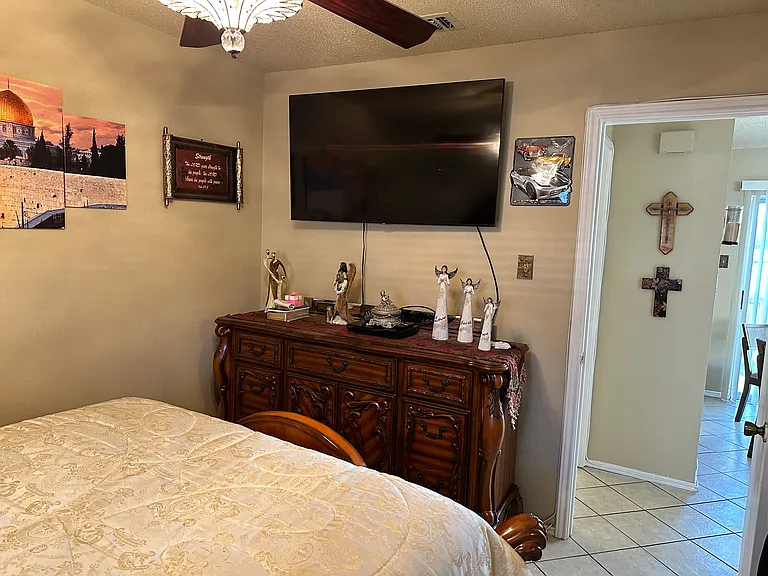 10254 Dover Rdg #905 — Photo 15