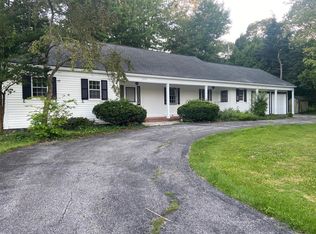 22495 Berry Dr, Rocky River, OH 44116