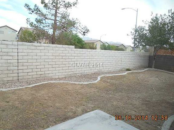 5th image of 8604 Majestic Pine Ave