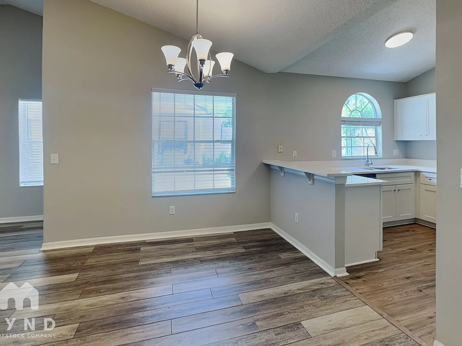 3 bed, 2.0 bath, 1134 sqft, $1,975 — Photo 4