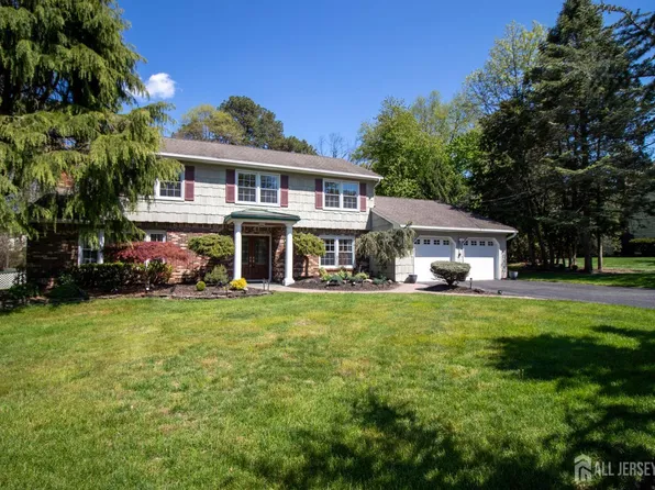 142 Monmouth Rd, Monroe Township, NJ 08831