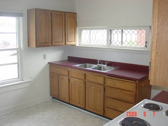 Sunny kitchen