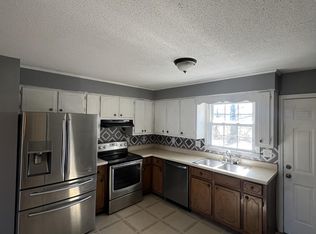 211 Hunter Dr #A, Columbia, TN 38401
