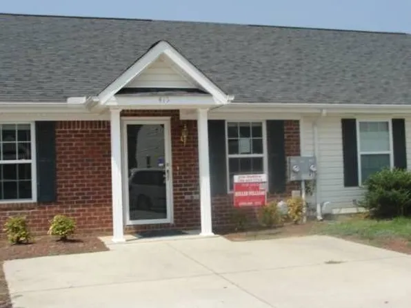 415 Flowing Creek Dr, Evans, GA 30809