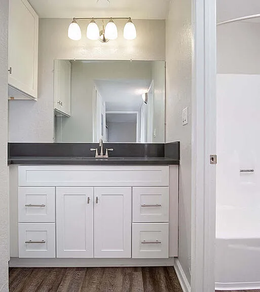 Indie Fairview — Photo 16