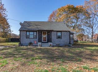 46 Oak Hill Rd, Westford, MA 01886