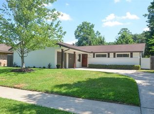 5310 Poinciana Dr, Houston, TX 77092
