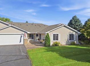 9412 Eagle Ct, Monticello, MN 55362