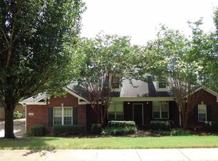 2416 Little Cove Rd, Owens Cross Roads, AL 35763