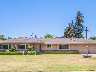 5502 N Colonial Ave, Fresno, CA, 93704