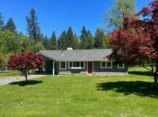 185 Oak Ln, Willow Creek, CA 95573