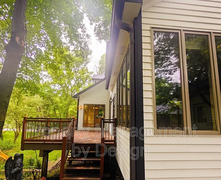 921 Vineland Ct — Photo 32