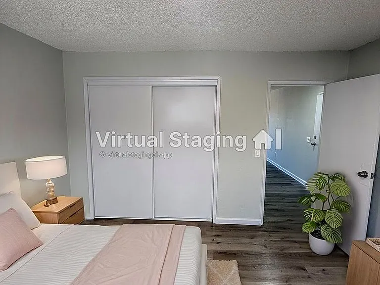 832 W 81st St — Photo 3