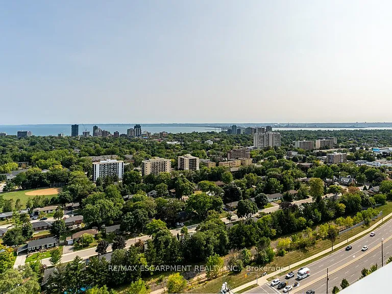 2087 Fairview St #1304 — Photo 49