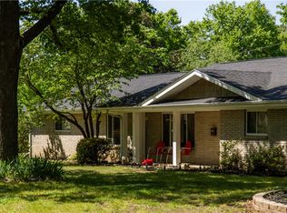 1106 Ranch Dr, Springdale, AR 72762