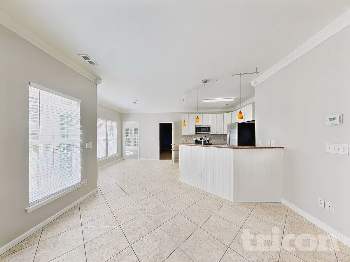 Building Photo - 12722 Golden Sun Ct
