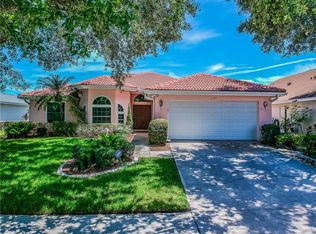 1127 Mainsail Dr, Tarpon Springs, FL 34689