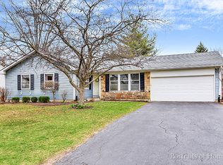 115 Kingswood Ct, Naperville, IL 60565