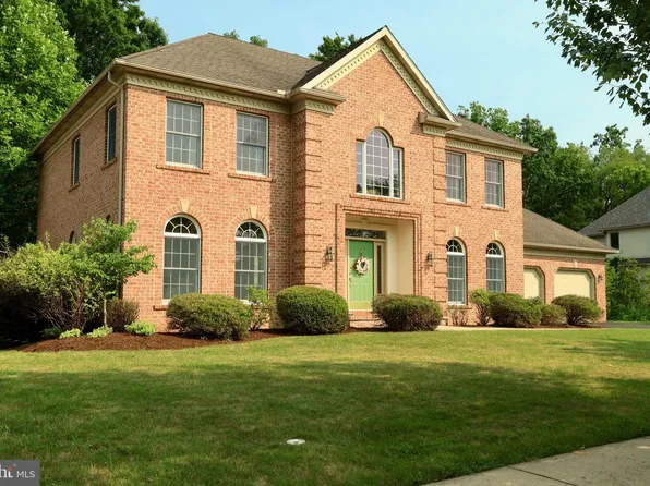 876 Walnut Spring Ln, State College, PA 16801