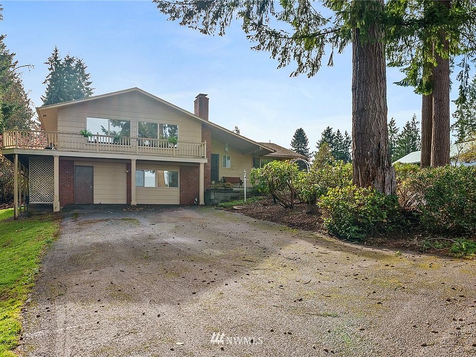 1st image of 912 Swanson Dr
