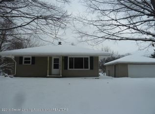 4004 Dell Rd, Lansing, MI 48911
