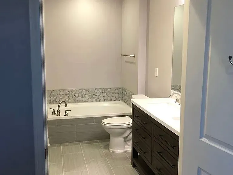 601 Main St #107 — Photo 8