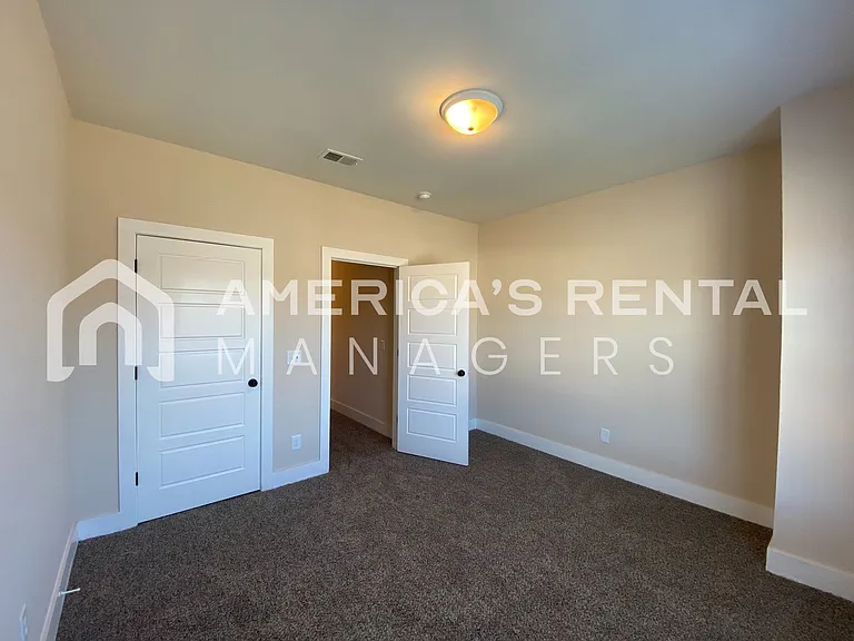 6206 Cathwick Dr — Photo 26