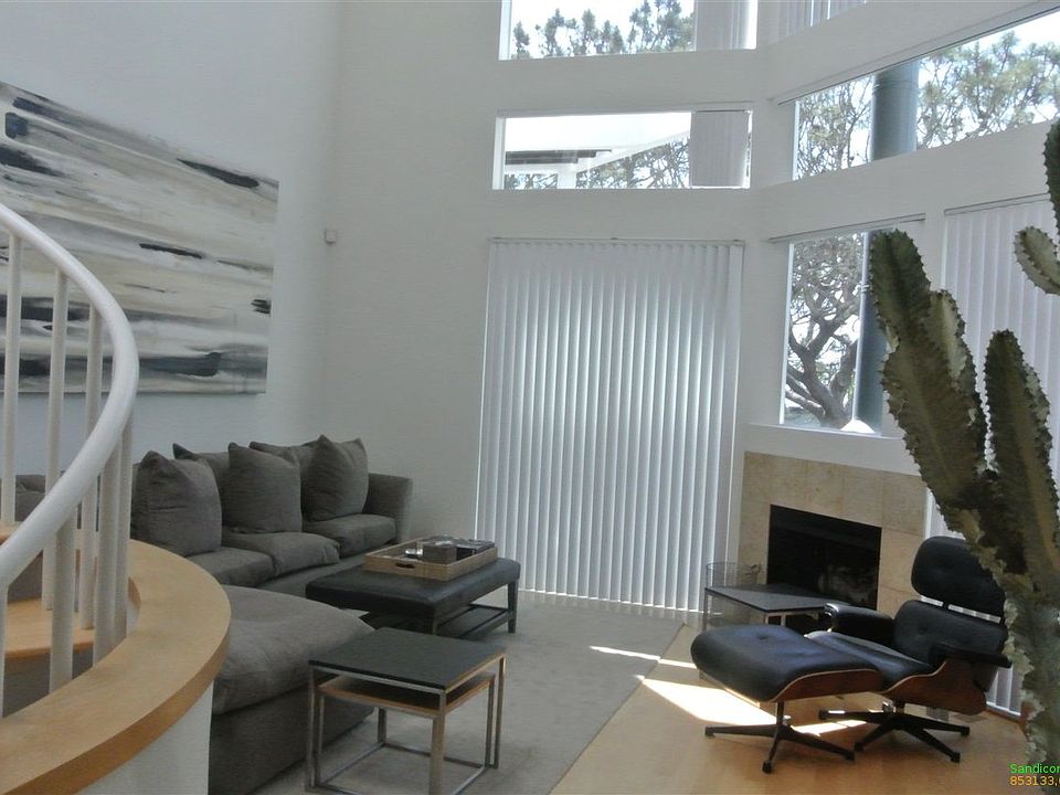 1st image of 419 Stratford Ct