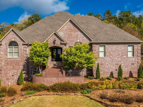 133 Noyant Dr, Little Rock, AR 72223