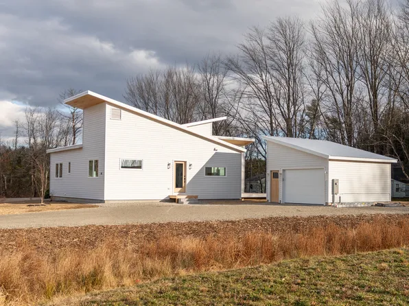16 Leeward Meadows, Biddeford, ME 04005