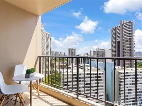 411 Hobron Ln, Honolulu, HI