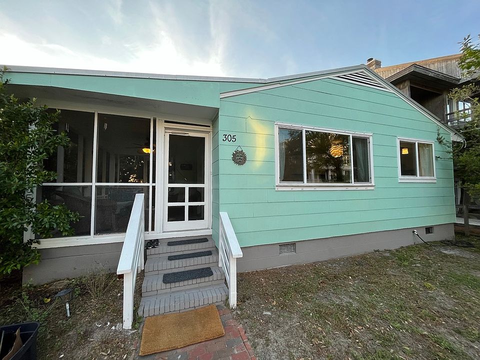 1st image of 305 N Channel Dr